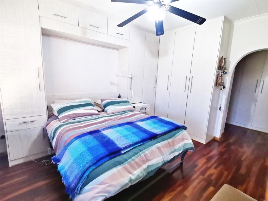 4 Bedroom Property for Sale in Vaalpark Free State